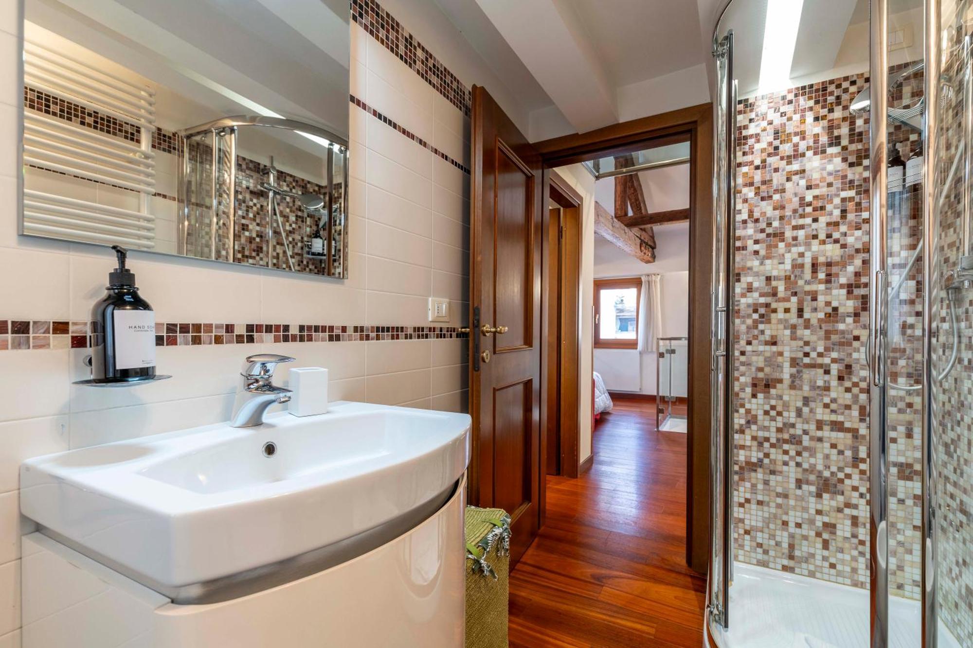 Glass House - Loft 2 Minutes To Rialto Bridge & View Venedig Exteriör bild